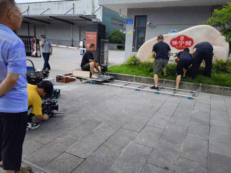 阿图什市广告片拍摄公司核心优势：全流程服务，让品牌广告片省心更出彩